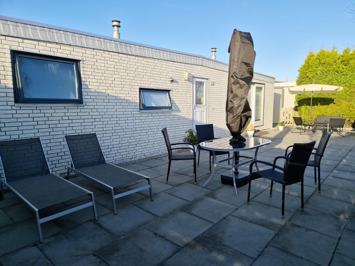 Chalet T18 Makkum Esterno foto