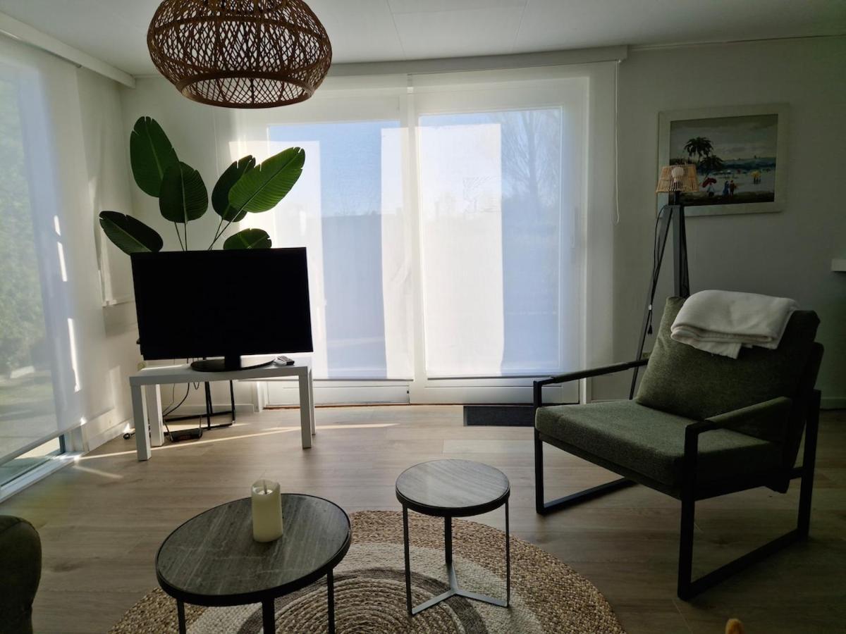 Chalet T18 Makkum Esterno foto